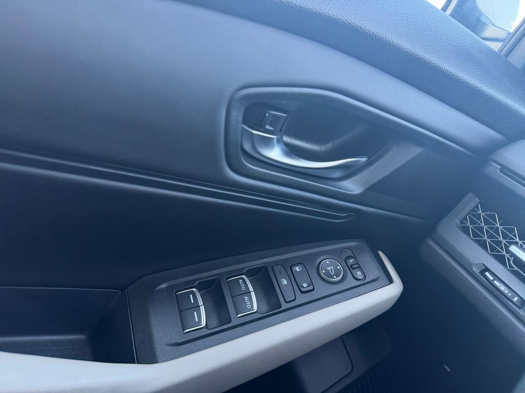 Used 2023 Honda Accord EX image 26