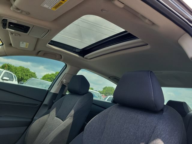 Certified 2025 Honda Accord SE image 11