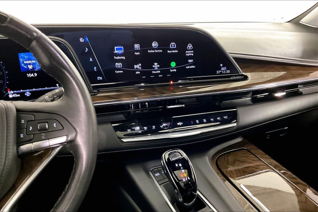 Used 2024 Cadillac Escalade ESV Sport Platinum image 9