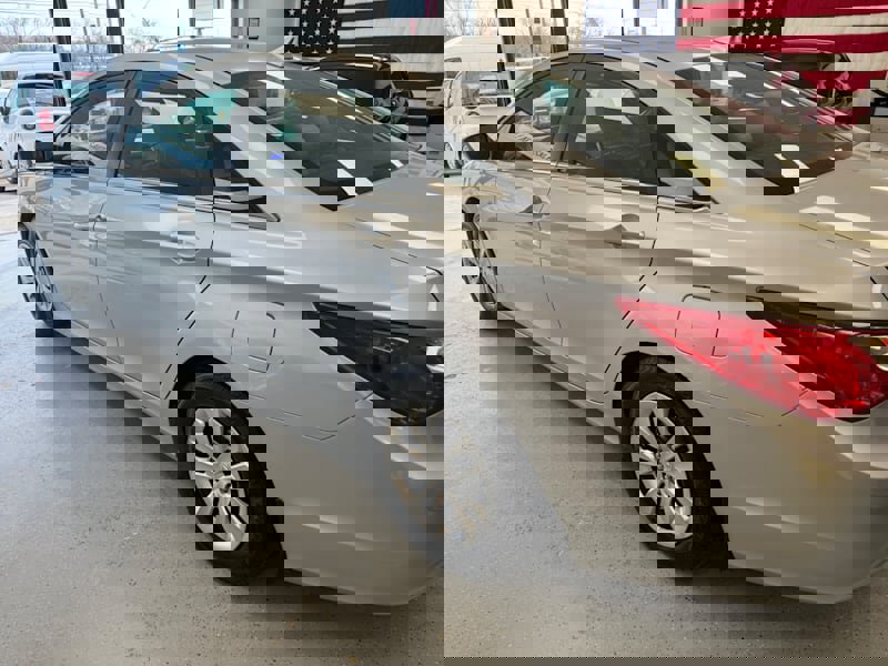 Used 2011 Hyundai Sonata GLS image 5
