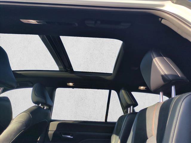 Certified 2026 Toyota Grand Highlander AWD Hybrid image 19