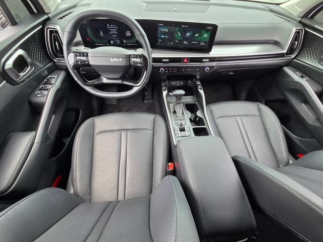 Used 2026 Kia Sorento S w/ S Panoramic Sunroof Package FWD image 14
