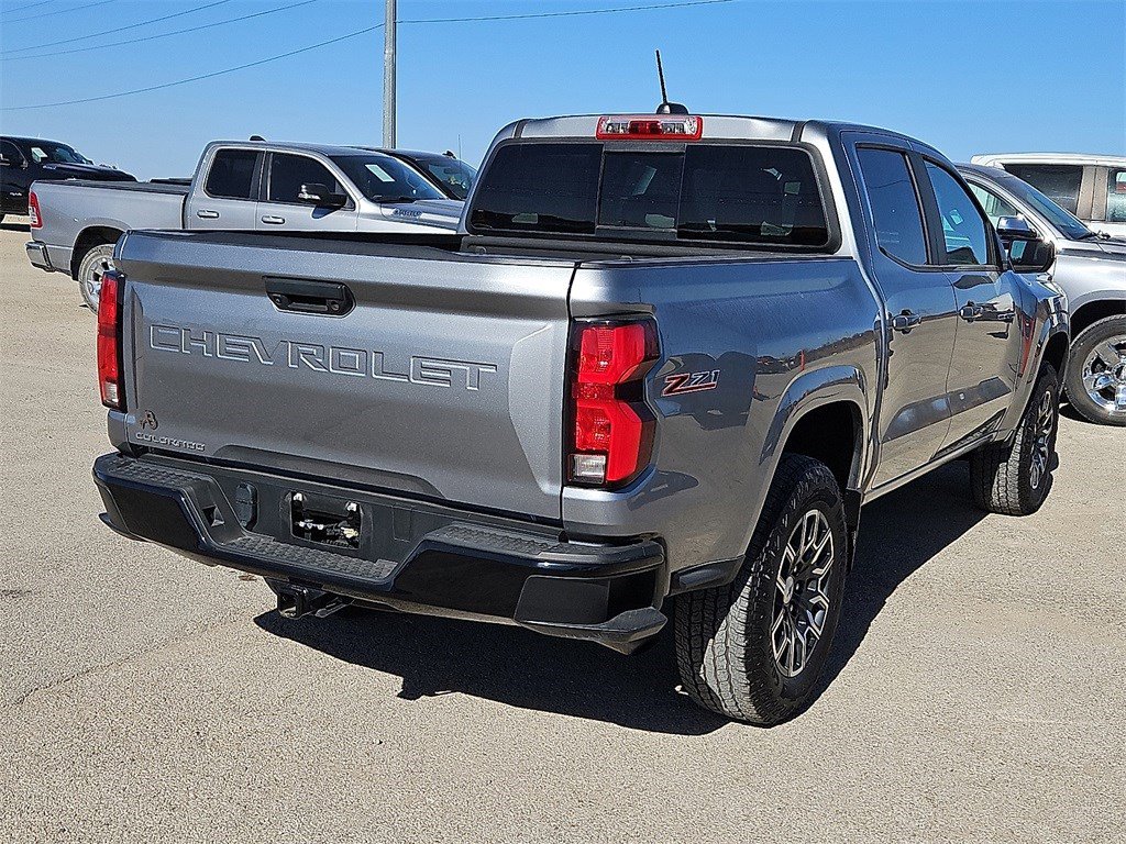 Used 2023 Chevrolet Colorado Z71 w/ Z71 Convenience Package 2 image 7
