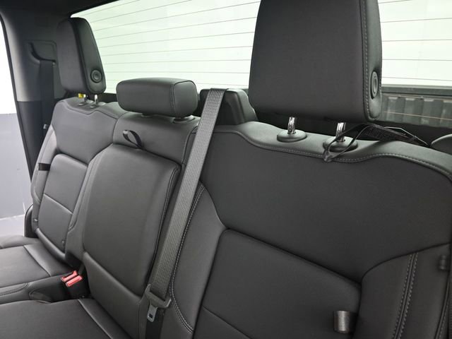 Used 2026 GMC Sierra 1500 SLT AWD/4WD image 24