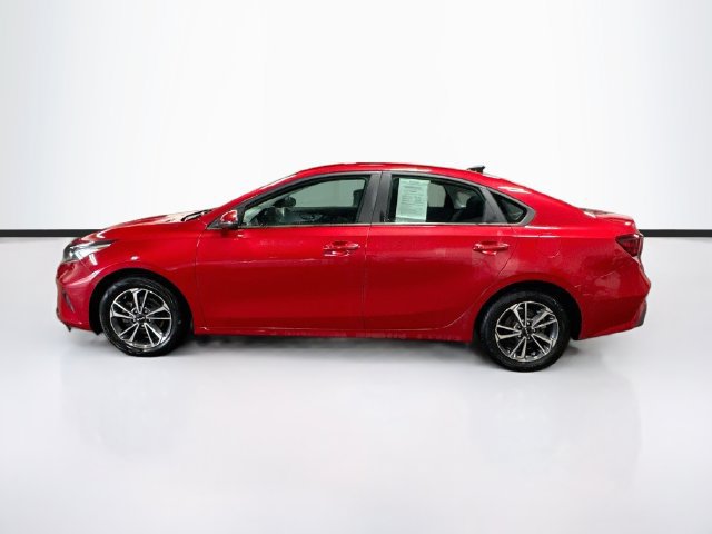 Certified 2024 Kia Forte LXS w/ LXS Technology Package FWD image 4
