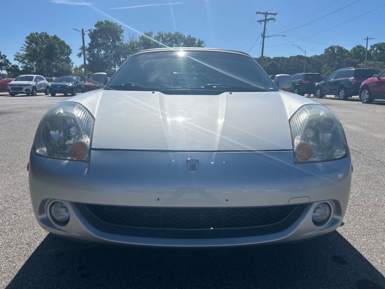 Used 2003 Toyota MR2 RWD image 2