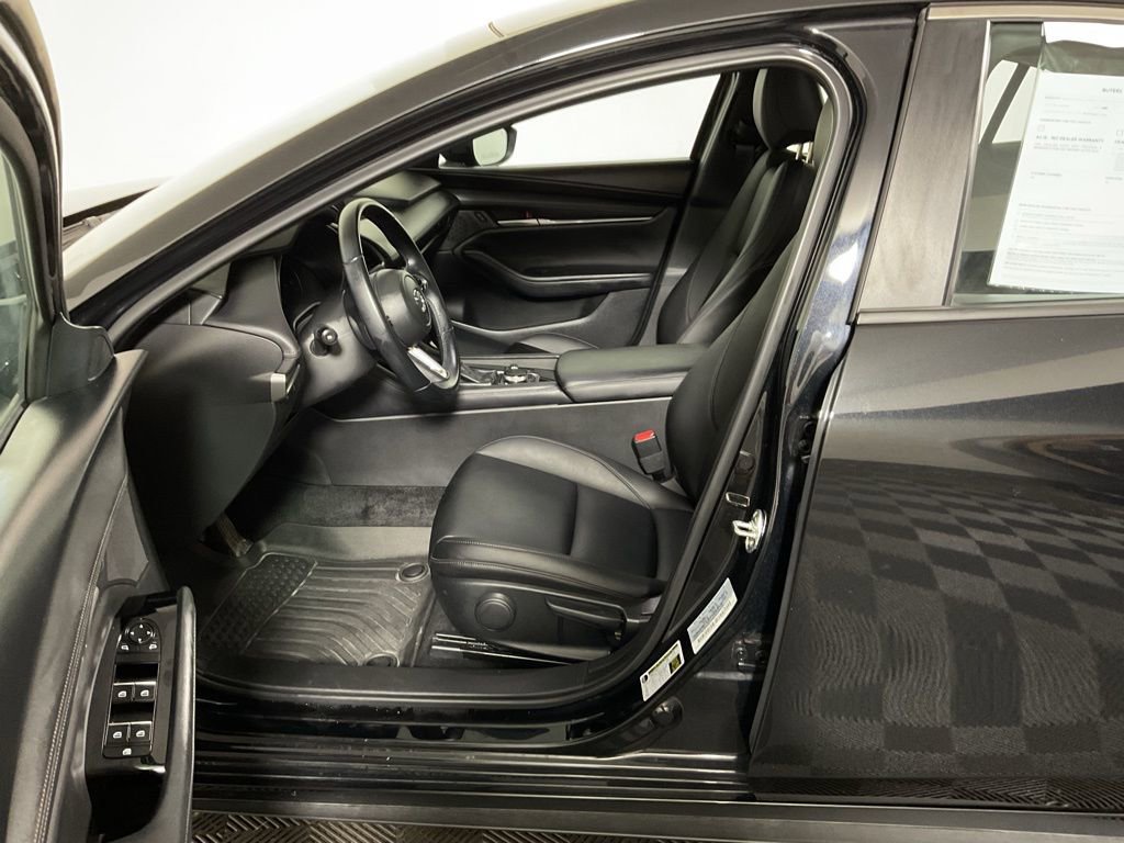 Used 2025 MAZDA MAZDA3 s image 21