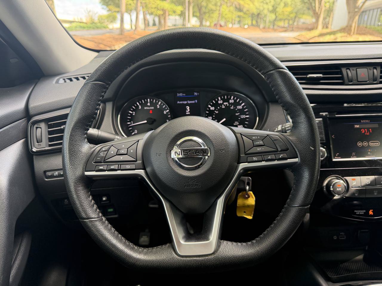 Used 2020 Nissan Rogue S w/ Special Edition Package FWD image 21