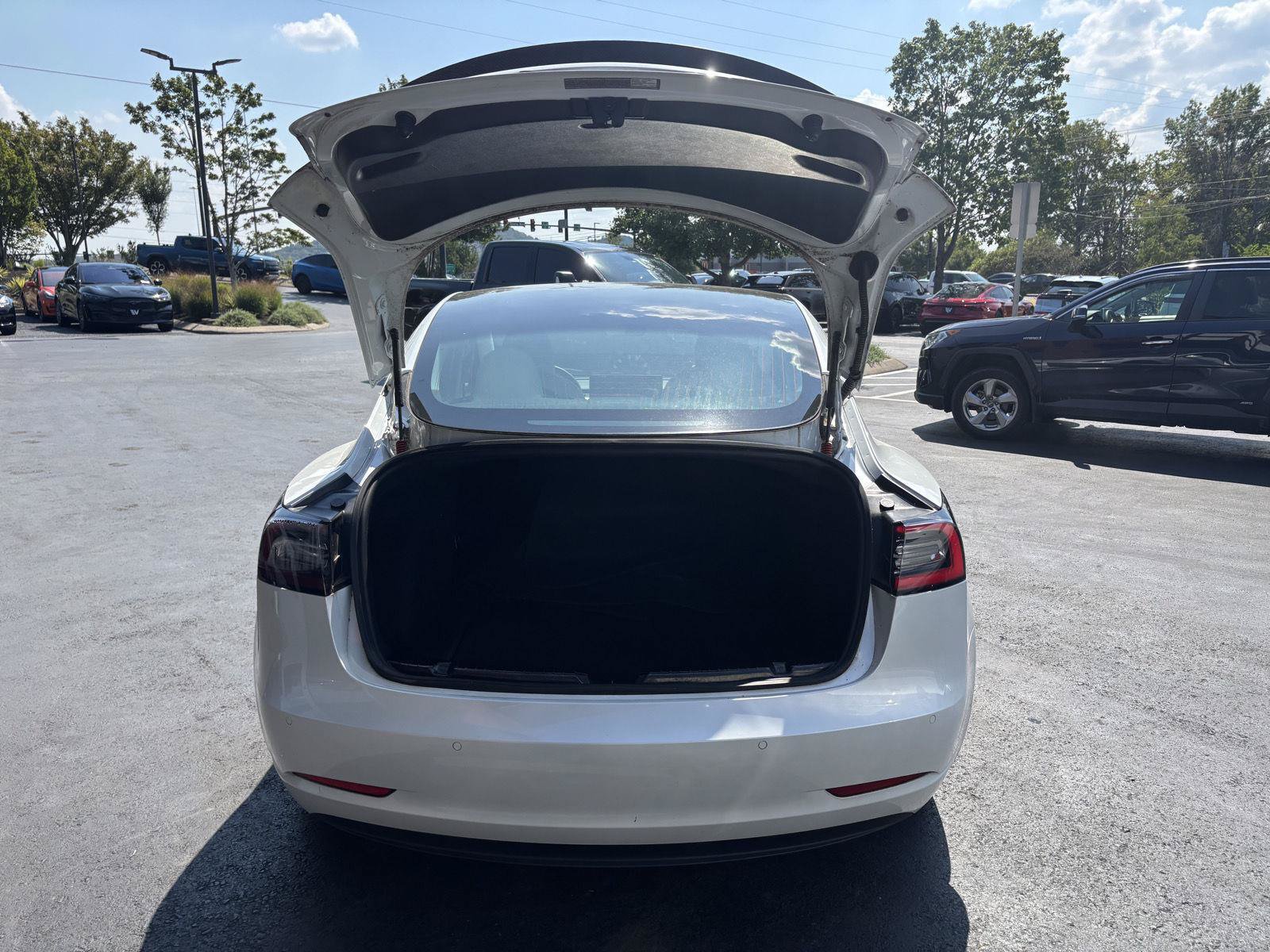 Used 2020 Tesla Model 3 Performance AWD/4WD image 10