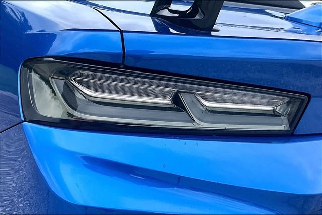 Used 2018 Chevrolet Camaro SS RWD image 28