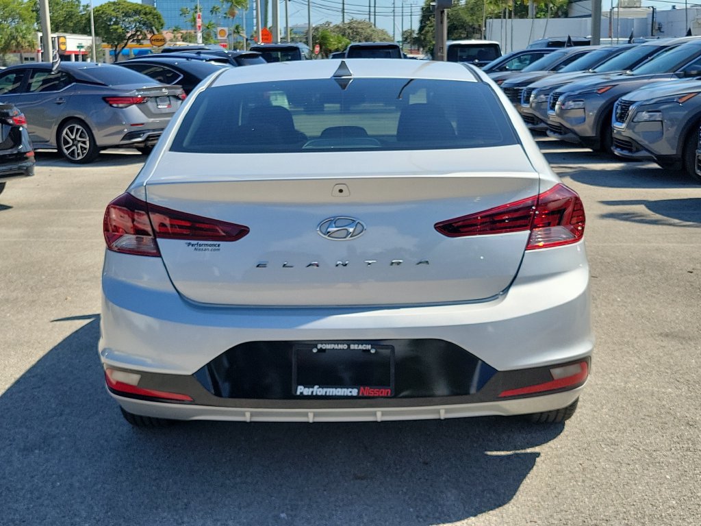 Used 2019 Hyundai Elantra SEL w/ Cargo Package FWD image 7