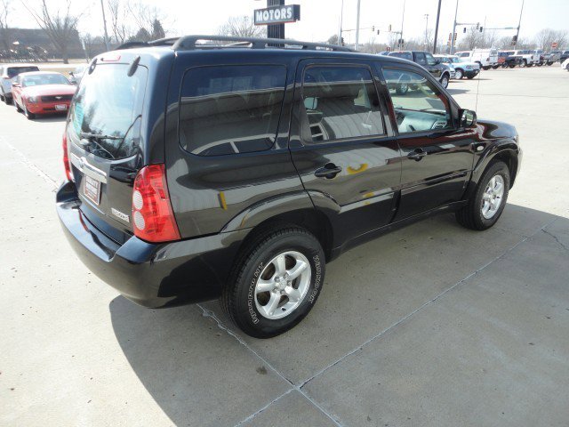 Used 2006 MAZDA Tribute s image 13