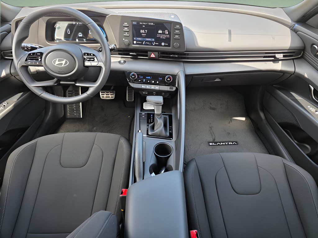New 2026 Hyundai Elantra Sport FWD image 15