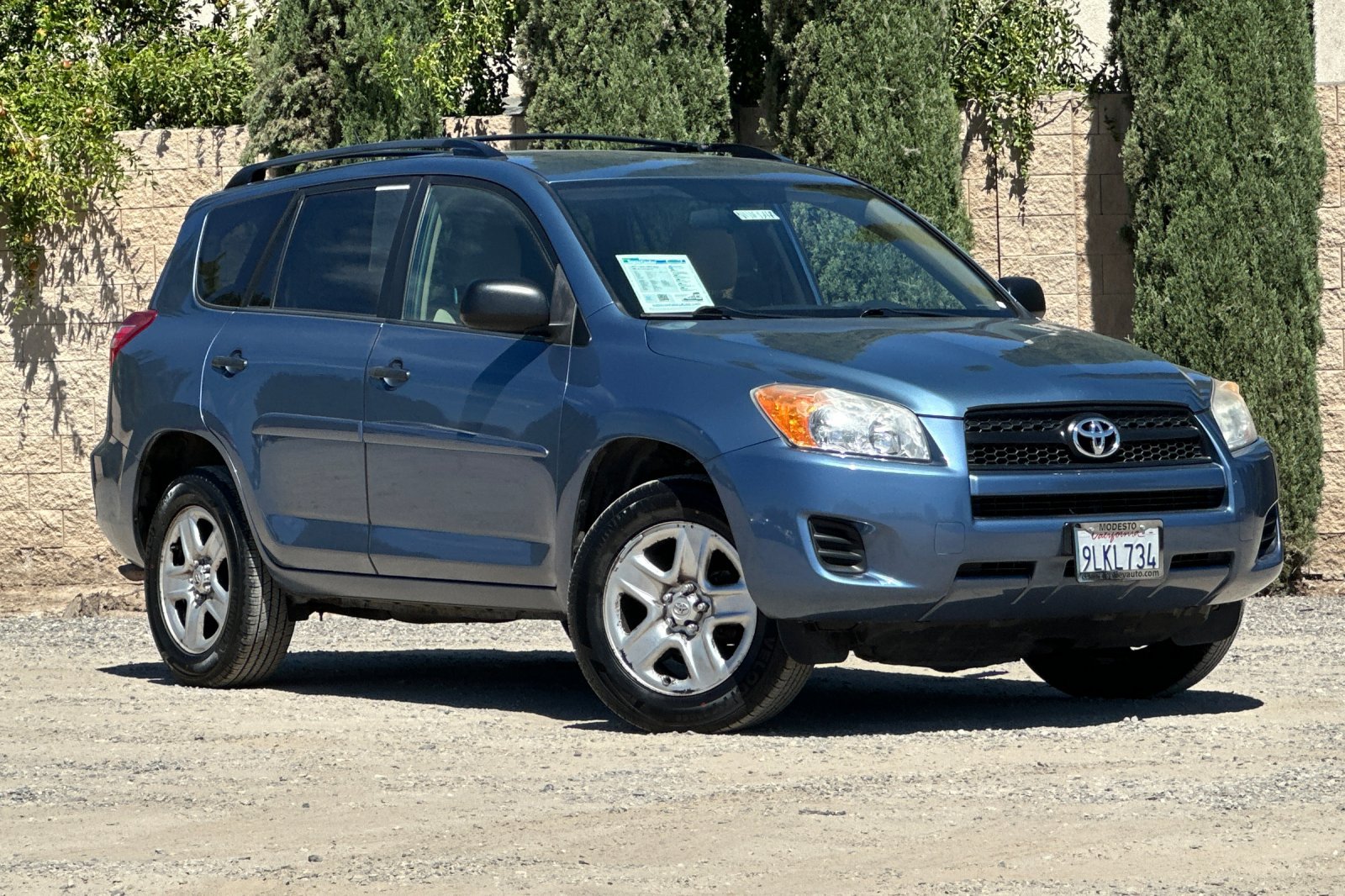 Used 2011 Toyota RAV4 4WD w/ Base L4 Extra Value Pkg image 2