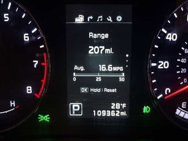 Used 2015 Kia K900 Premium w/ Interior Highline Package image 14