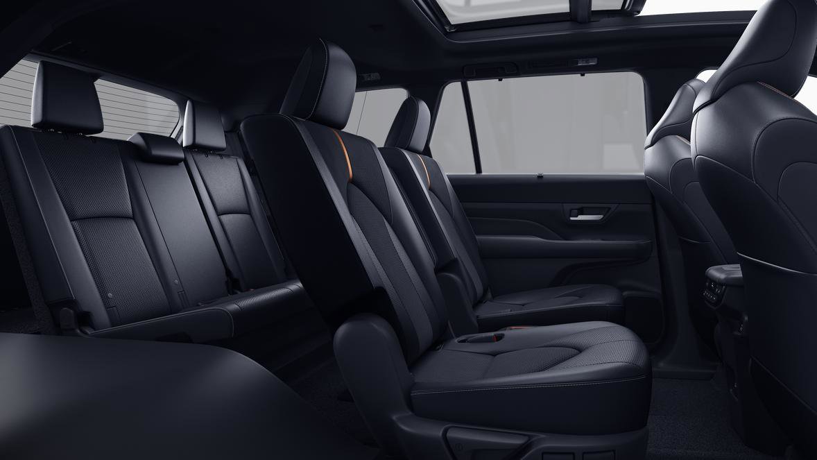 New 2025 Toyota Grand Highlander AWD Hybrid image 29