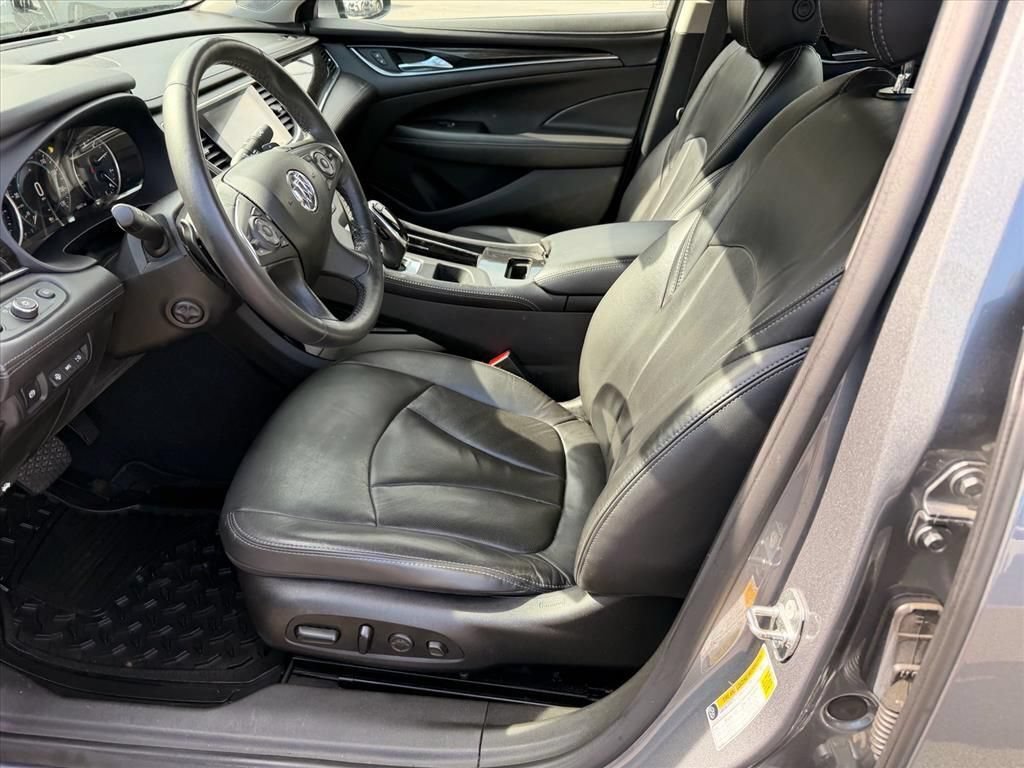Used 2018 Buick LaCrosse Premium w/ Driver Confidence Package #2 AWD/4WD image 8