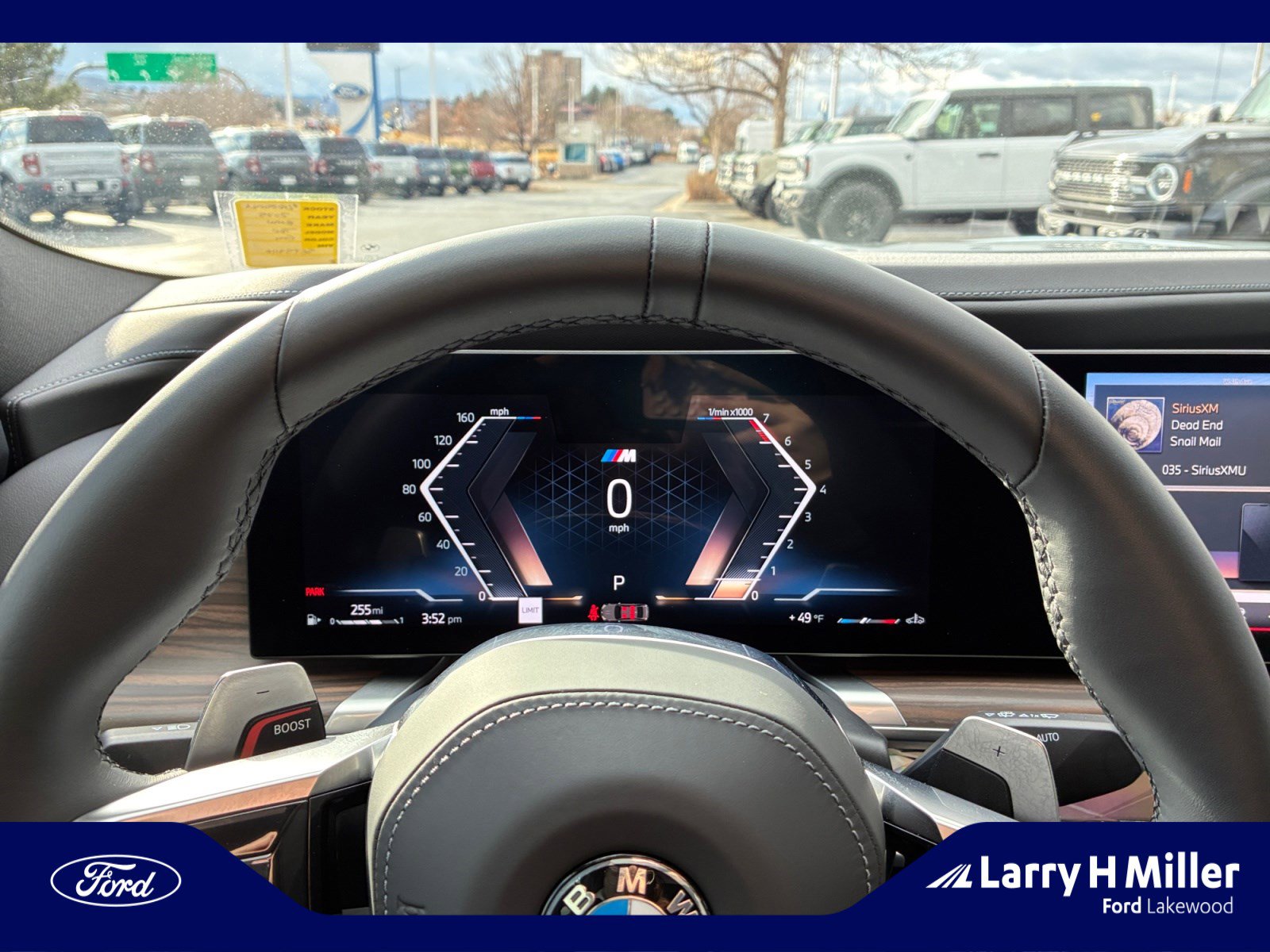 Used 2025 BMW 760i xDrive w/ Premium Package image 11