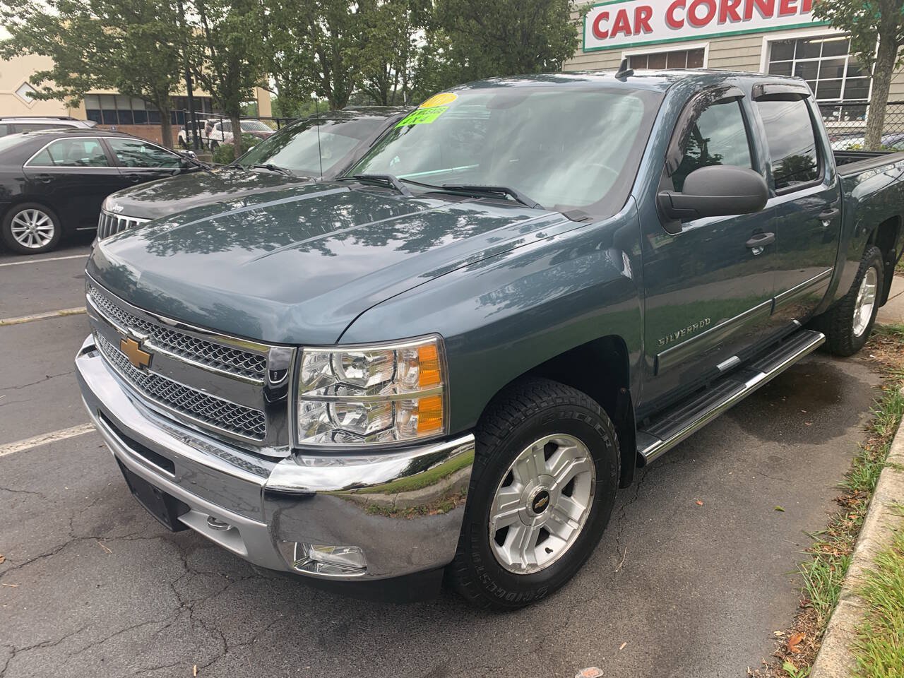 Used 2013 Chevrolet Silverado 1500 LT w/ All-Star Edition AWD/4WD image 4