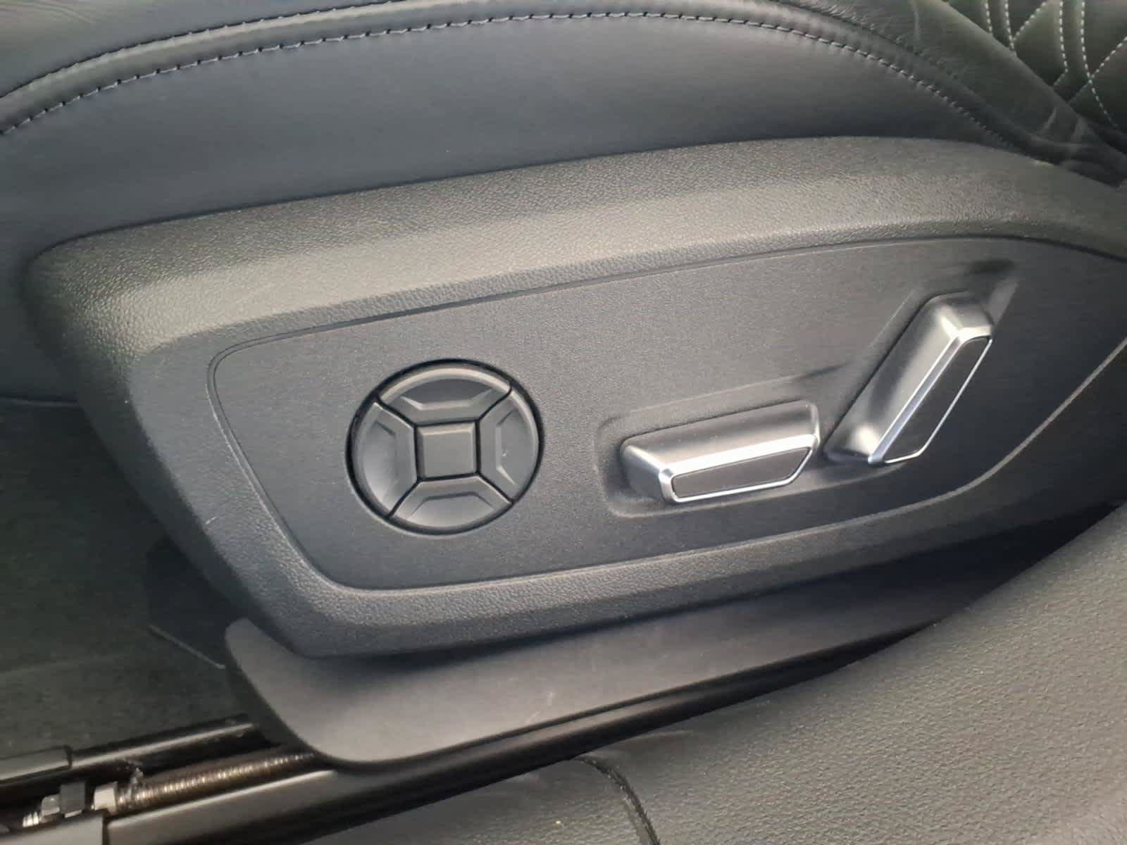 Used 2023 Audi S7 Prestige w/ Prestige Package AWD/4WD image 17