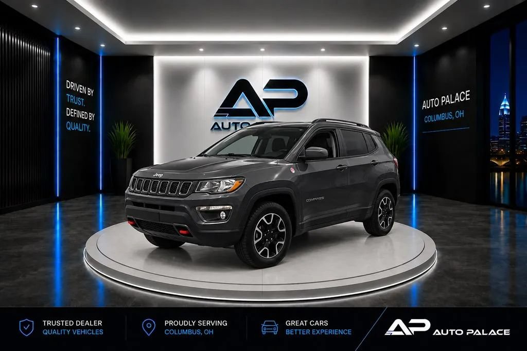 Used 2019 Jeep Compass Trailhawk AWD/4WD image 1