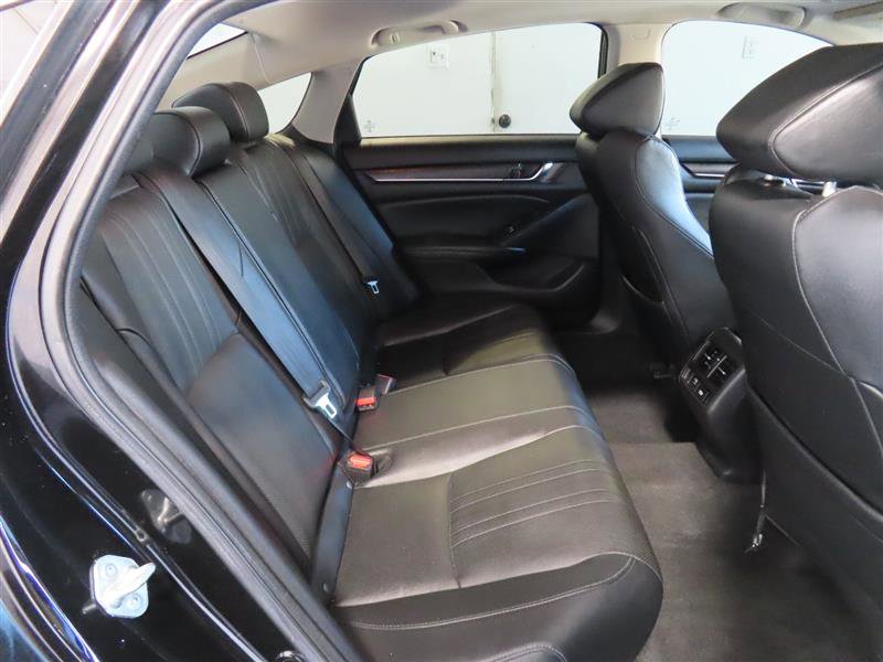 Used 2021 Honda Accord Touring image 36