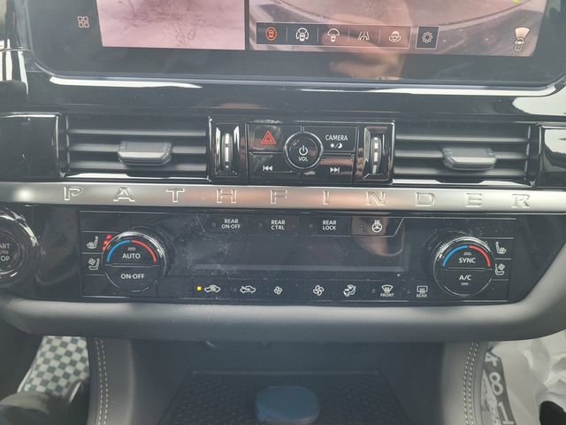New 2026 Nissan Pathfinder Platinum w/ Cargo Package image 24