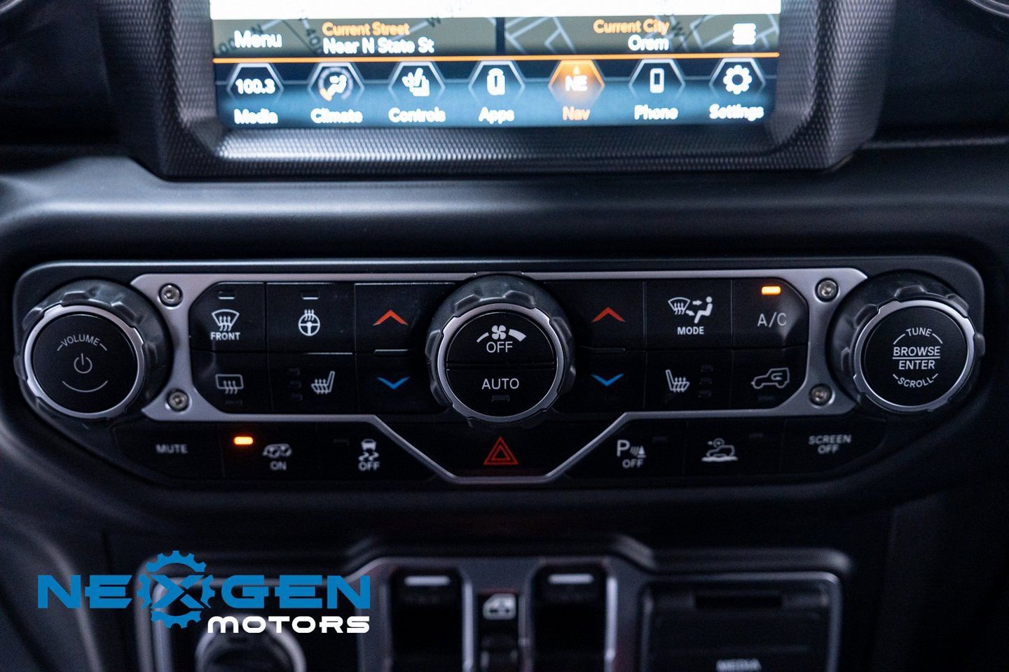 Used 2023 Jeep Wrangler Unlimited Rubicon 392 w/ Xtreme Recon 35" Tire Package image 13