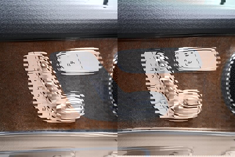 Used 2018 Mercedes-Benz GLC 300 4MATIC Coupe image 18