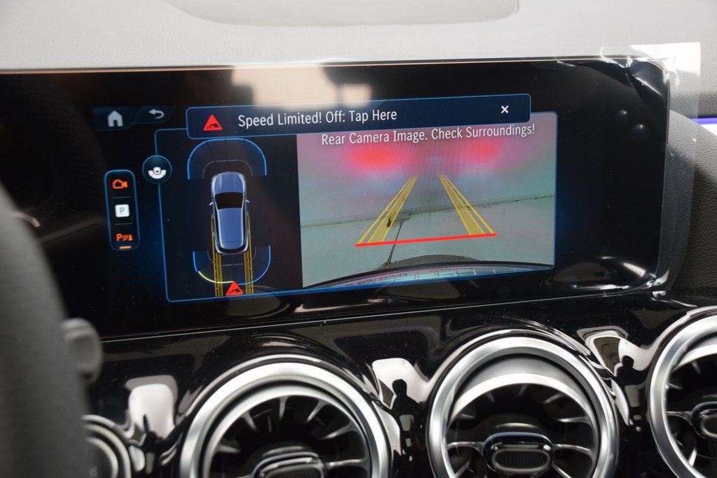 New 2025 Mercedes-Benz GLA 35 AMG 4MATIC image 27