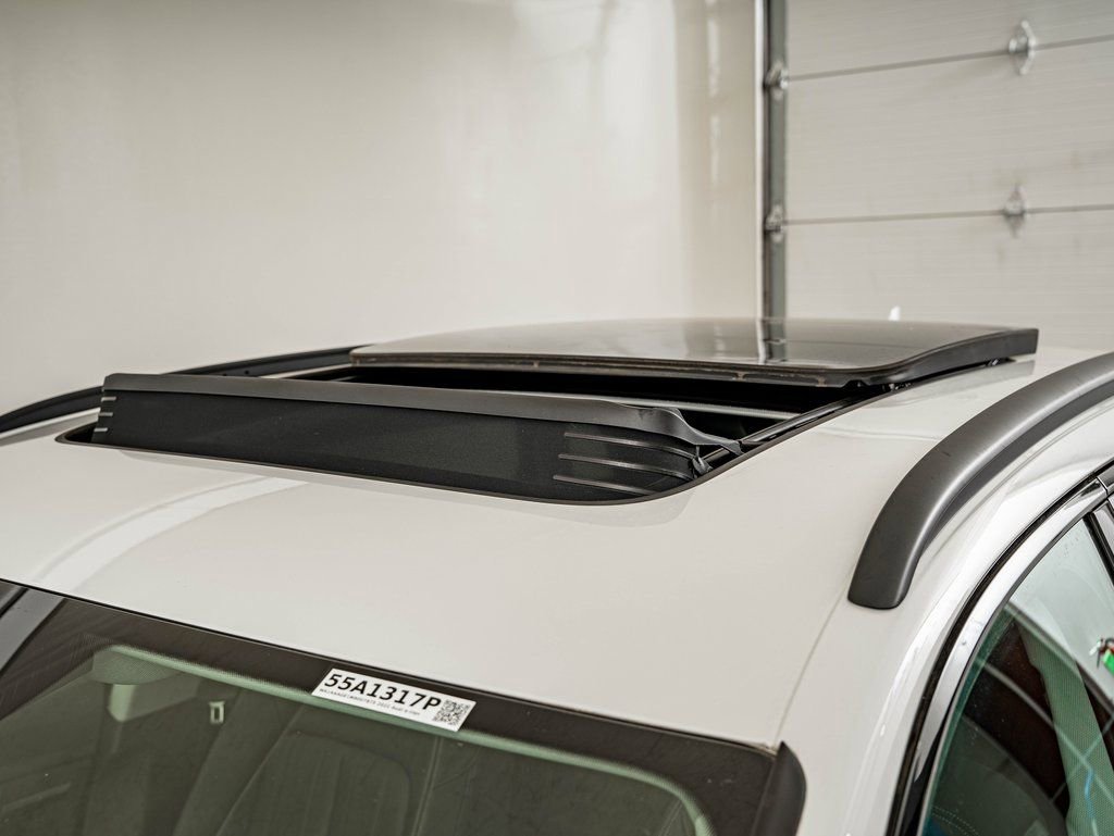 Used 2021 Audi e-tron Premium w/ Convenience Plus Package AWD/4WD image 14