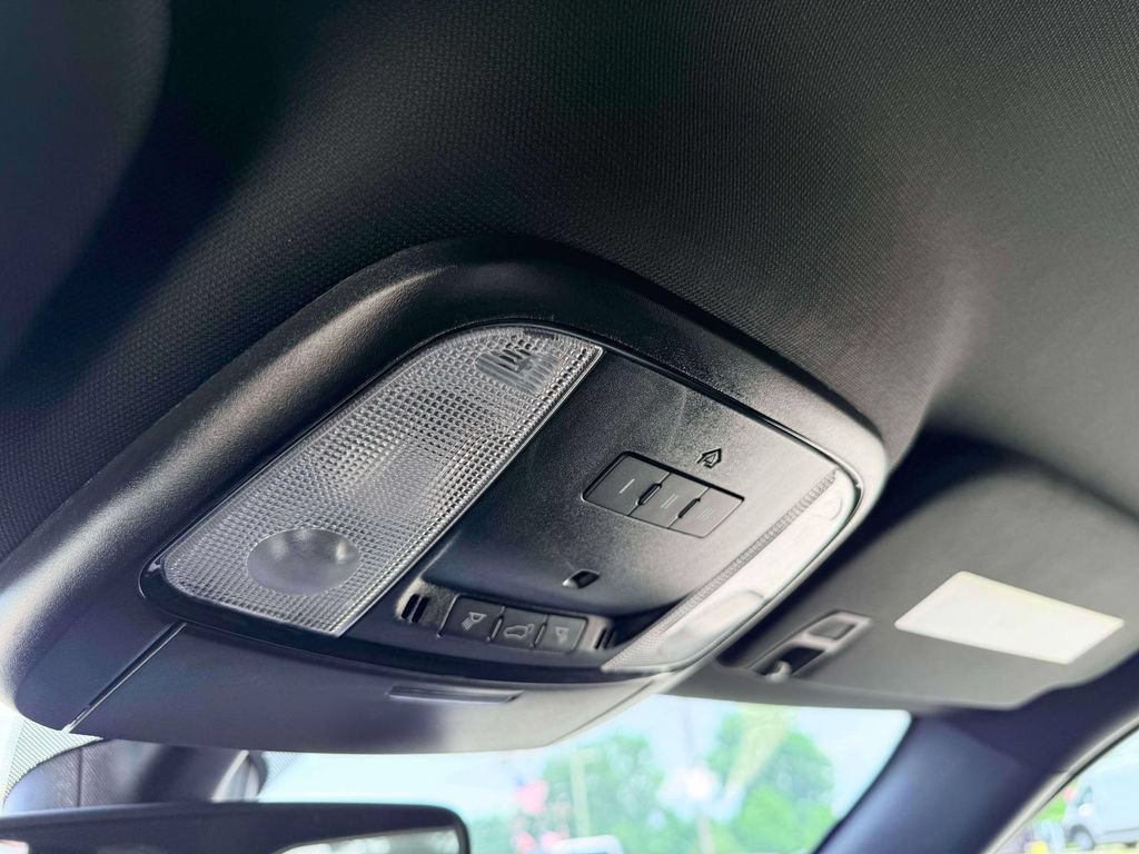 Used 2025 Dodge Durango GT AWD/4WD image 25