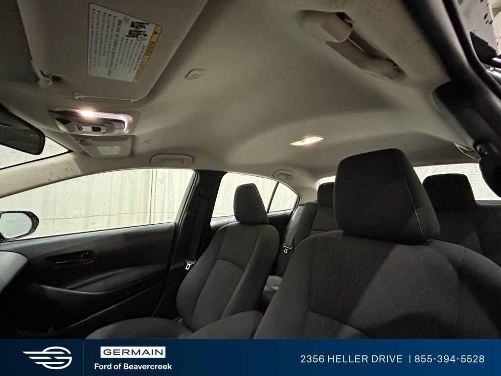 Used 2025 Toyota Corolla LE image 16