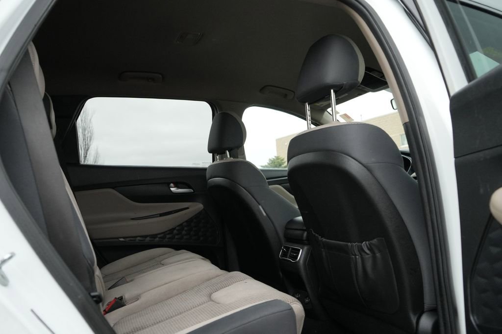 Used 2022 Hyundai Santa Fe SEL image 15