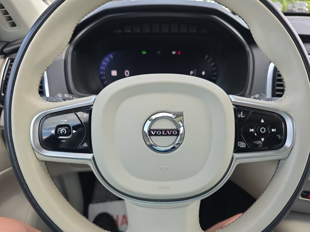 Used 2025 Volvo XC90 B6 Plus w/ Protection Package AWD/4WD image 15
