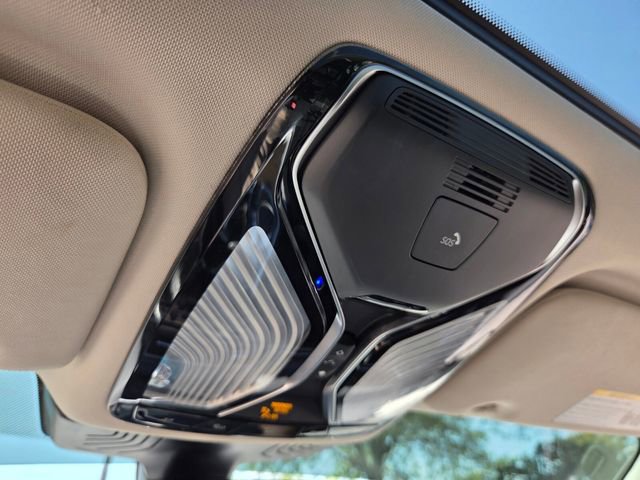 Used 2022 BMW 740i xDrive w/ Premium Package image 36