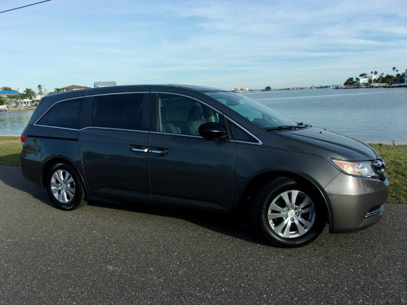 Used 2014 Honda Odyssey EX-L image 2