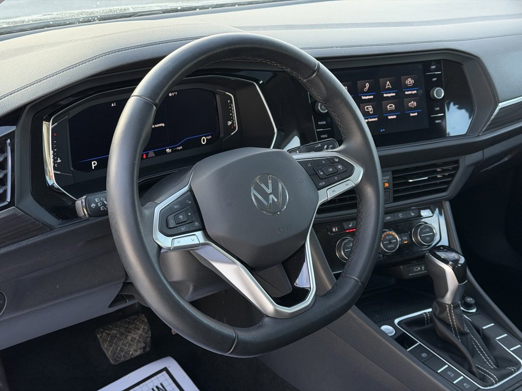 Used 2023 Volkswagen Jetta SEL image 21