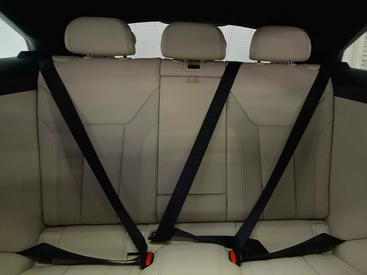 New 2026 BMW i4 eDrive40 RWD image 9