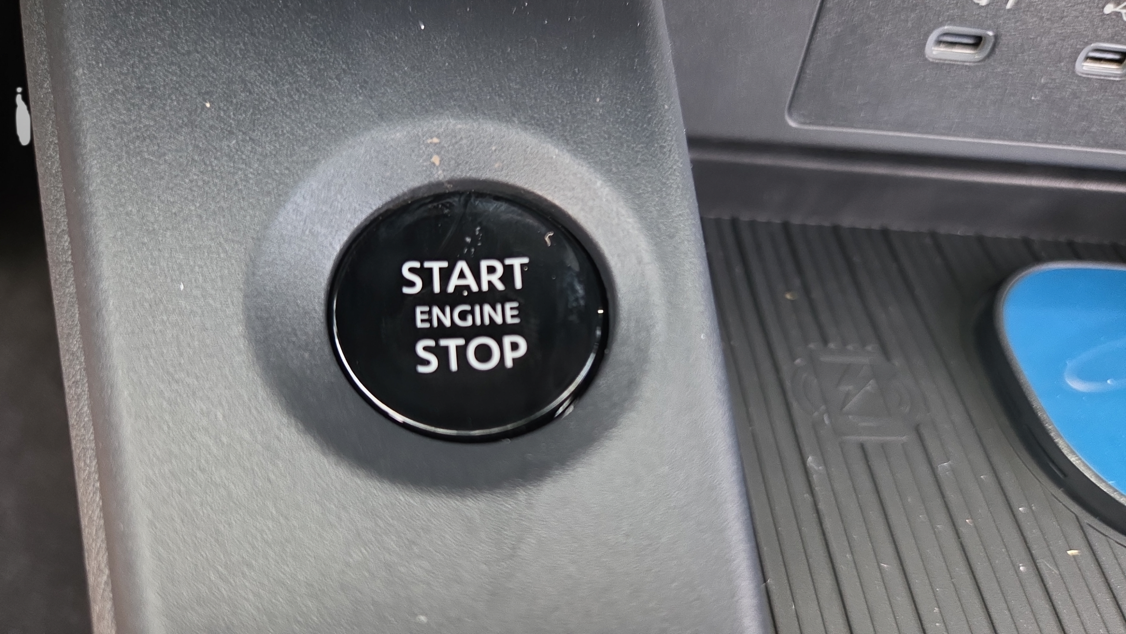 New 2027 Nissan Sentra SR w/ SR All Weather Package FWD image 32