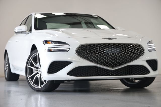 Used 2026 Genesis G70 2.5T AWD/4WD image 1