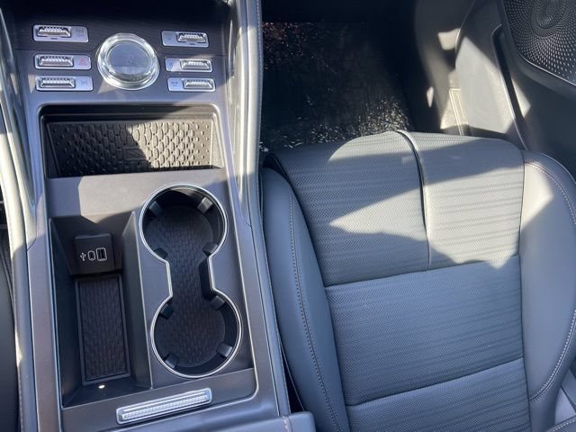 New 2026 Lincoln Nautilus Reserve AWD/4WD image 16