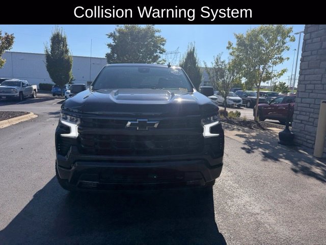 Used 2023 Chevrolet Silverado 1500 RST AWD/4WD image 2