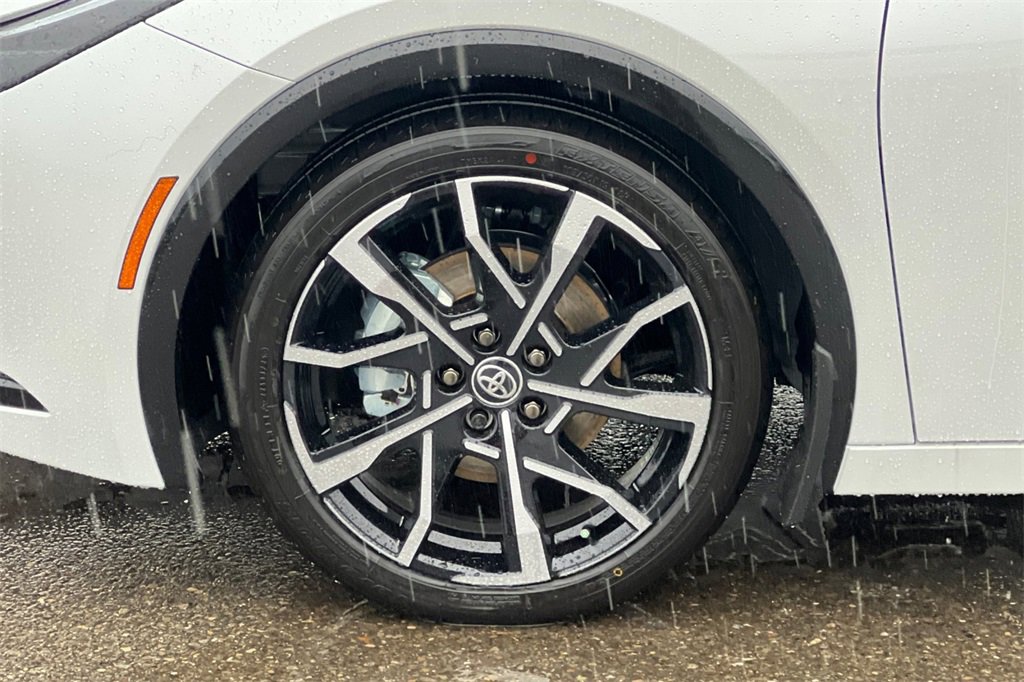 New 2026 Toyota Prius Plug-In Hybrid image 25