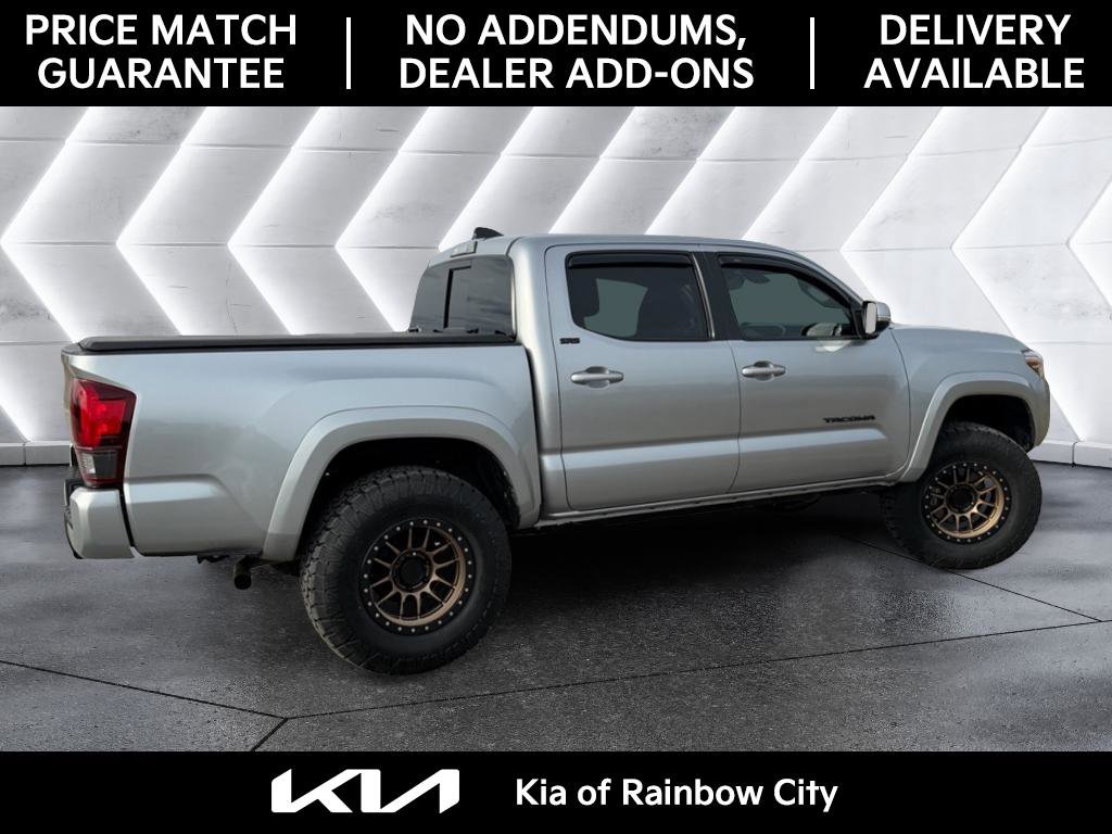 Used 2023 Toyota Tacoma SR5 w/ Technology Package image 5