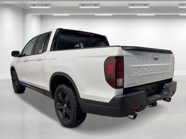 New 2026 Honda Ridgeline Black Edition image 3