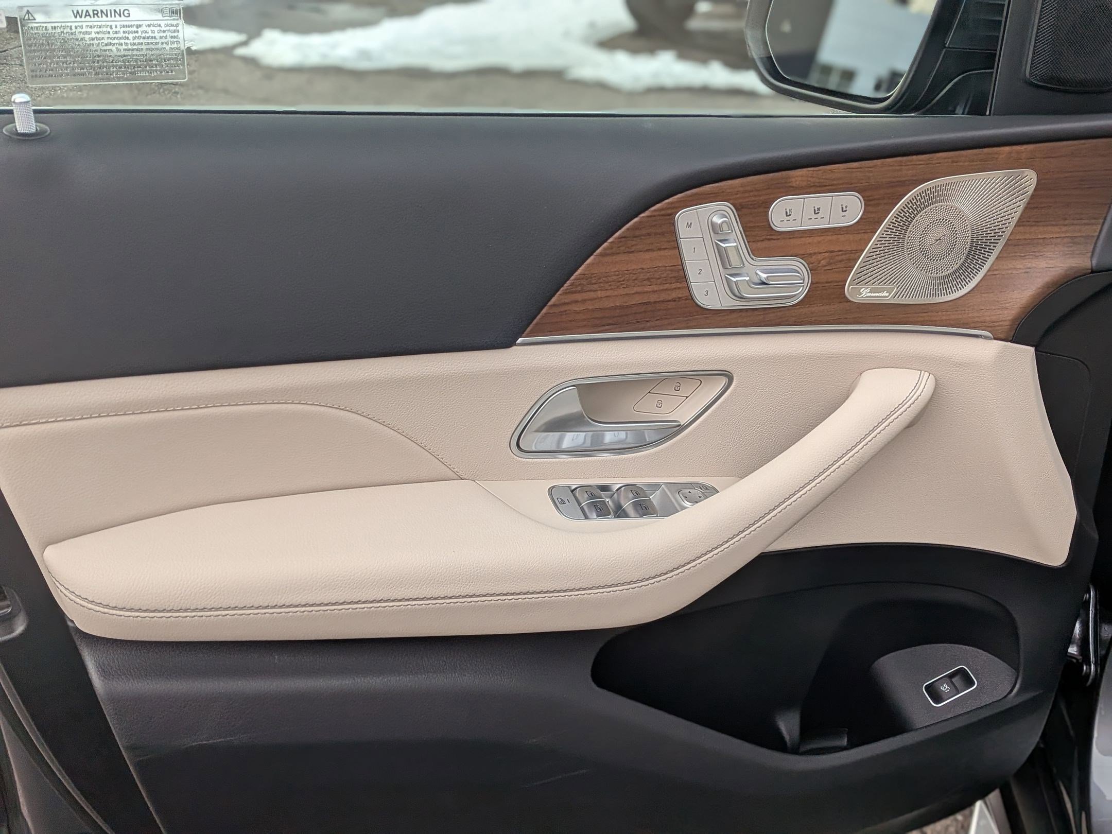 Certified 2025 Mercedes-Benz GLS 450 4MATIC image 12