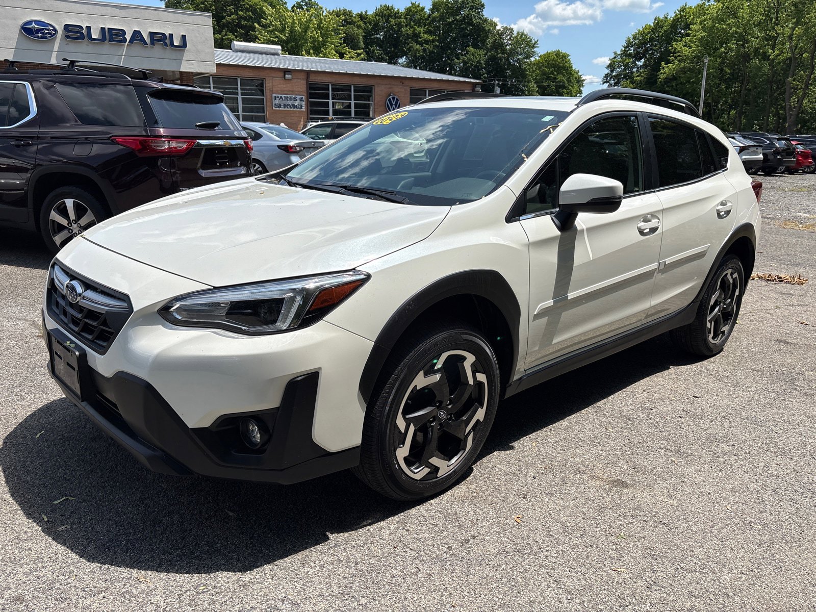 Used 2023 Subaru Crosstrek 2.5i Limited AWD/4WD image 2