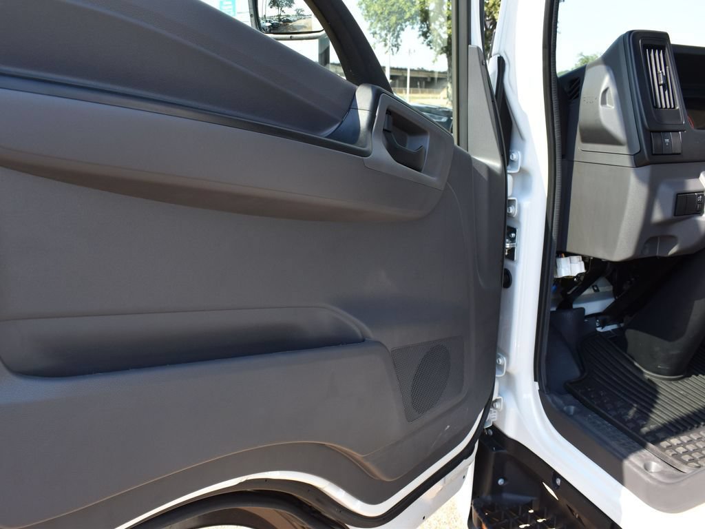 New 2025 Chevrolet Low Cab Forward 5500 XD RWD image 5