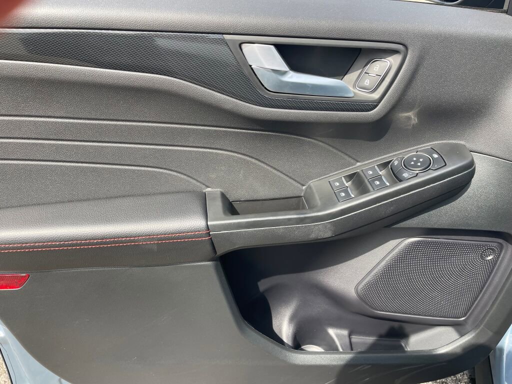 New 2026 Ford Escape ST-Line Select w/ Tech Pack #1 image 7